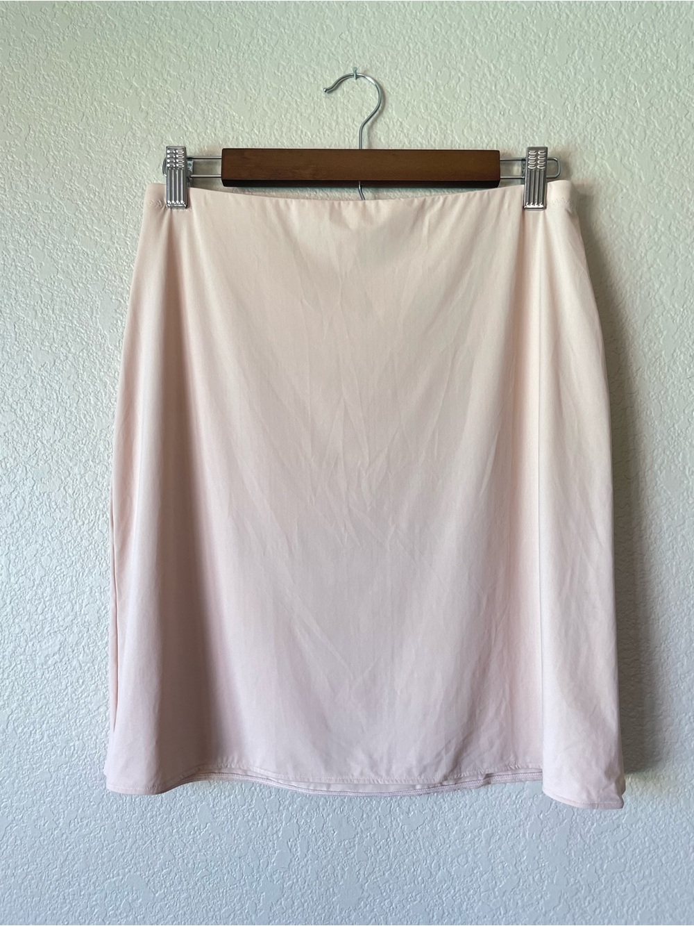 Natori Blush Cream Pink Blush Slip Skirt Large